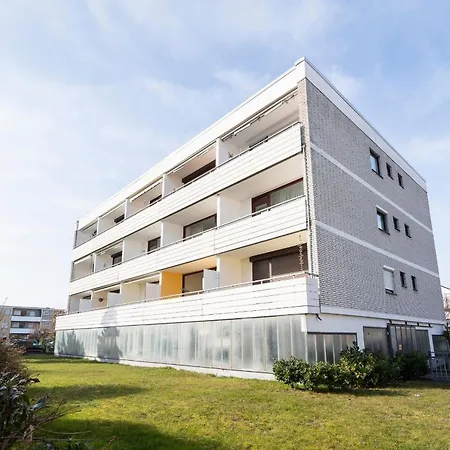 Haus Strandburg 12 Apartment *